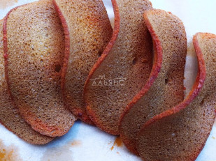 Кальмар паутинка: Ресторанные гренки с беконом