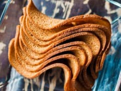 Мясо (АЛЬЯНС) вяленое свинина гриль (500гр): Ресторанные гренки с сыром