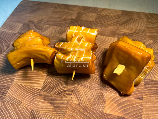 Шашлычок из кальмара х/к в Красноярске