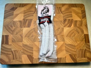 Колбаски ФОМА ЛУКИЧ (с сыром) (по 0,5кг): Колбаски сыровяленые Mini Fuet 